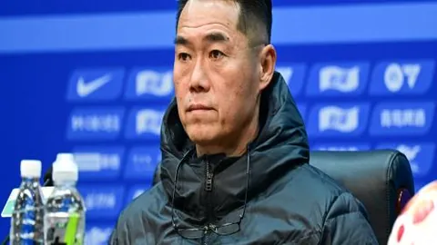 “千万资金打造，千平方米盛宴，亿万粉丝共襄盛举的“虚拟女儿”线下狂欢盛典！”